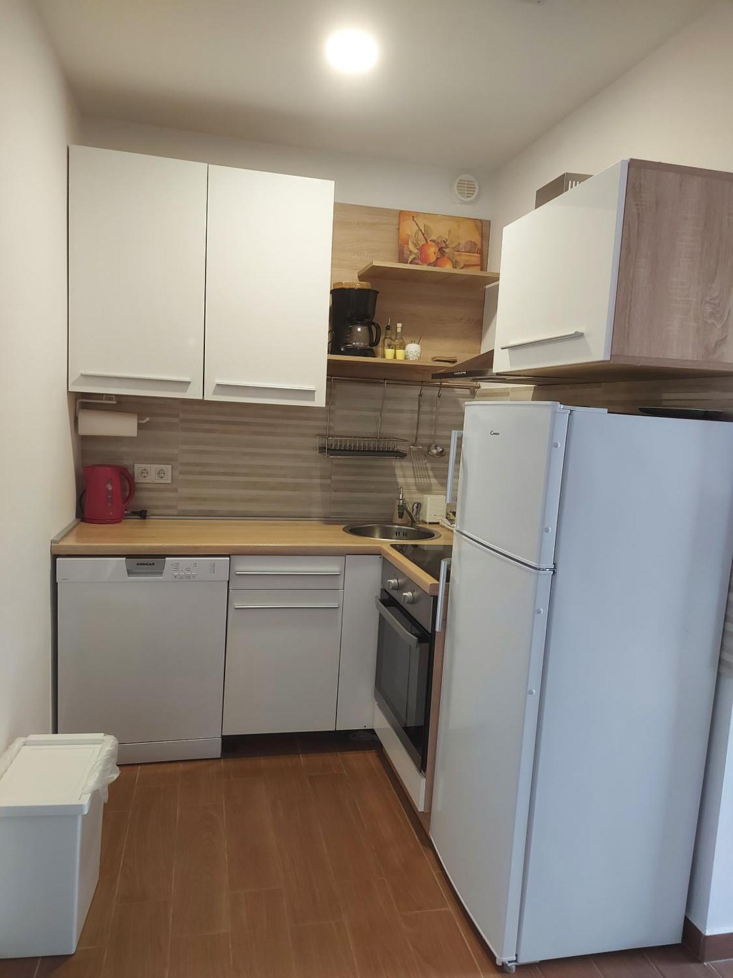 Apartman Lorna Turanj Exteriör bild